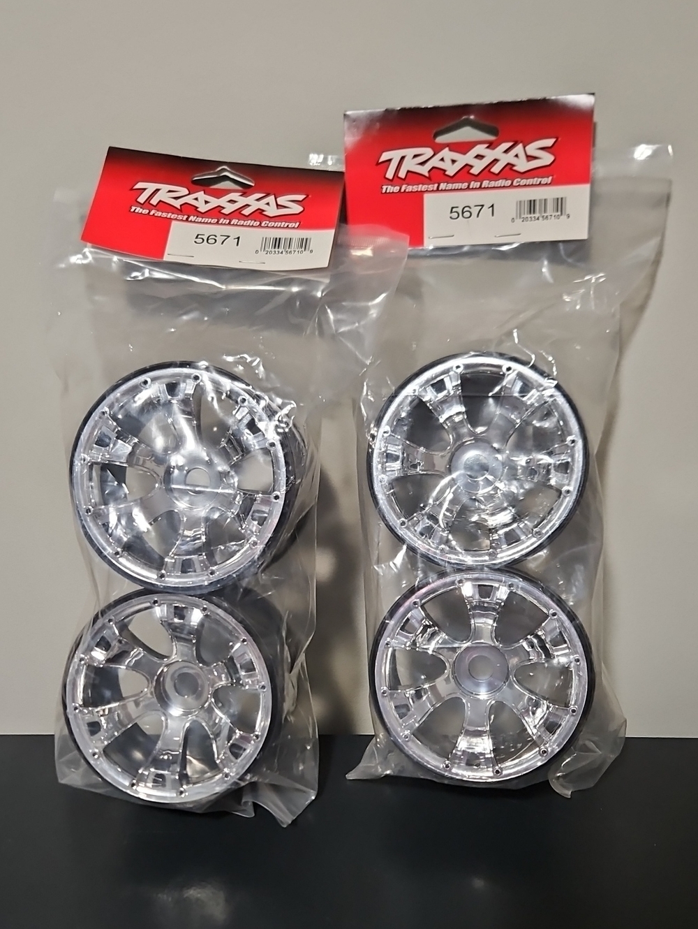 Traxxas 3.8 Geode Wheels (Set Of 4 Wheels) (Summit) (Chrome)